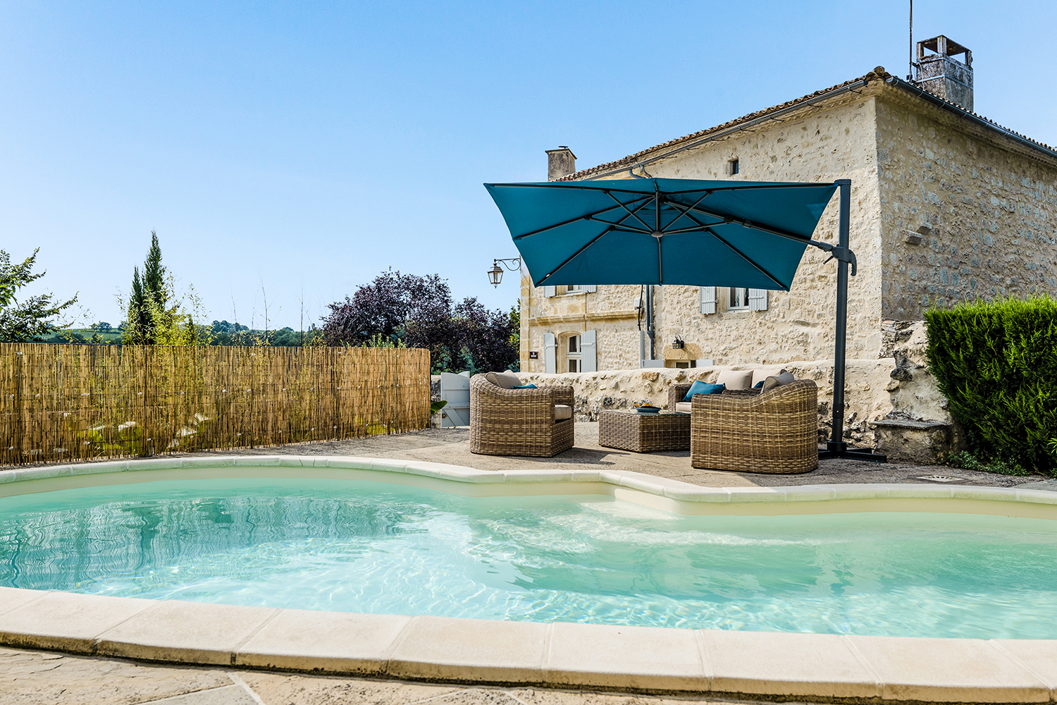 Holiday accommodation in Nouvelle-Aquitaine with private pool
