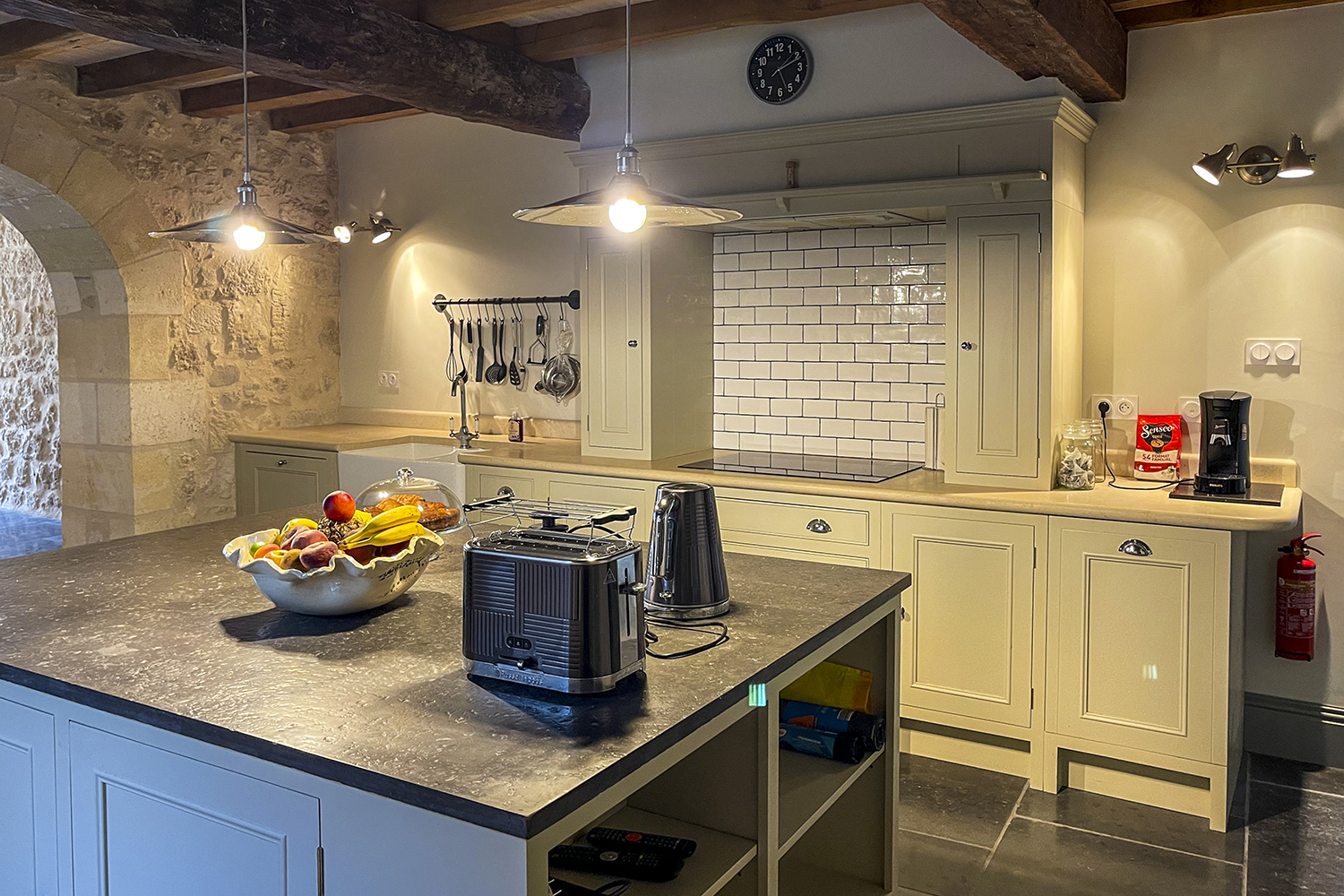Kitchen | Holiday accommodation in Nouvelle-Aquitaine