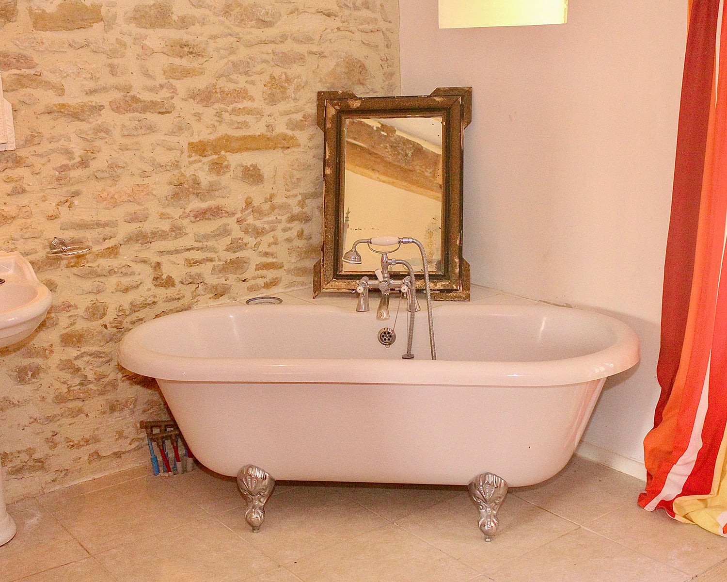 Bathroom | Holiday home in Saint-Paulet