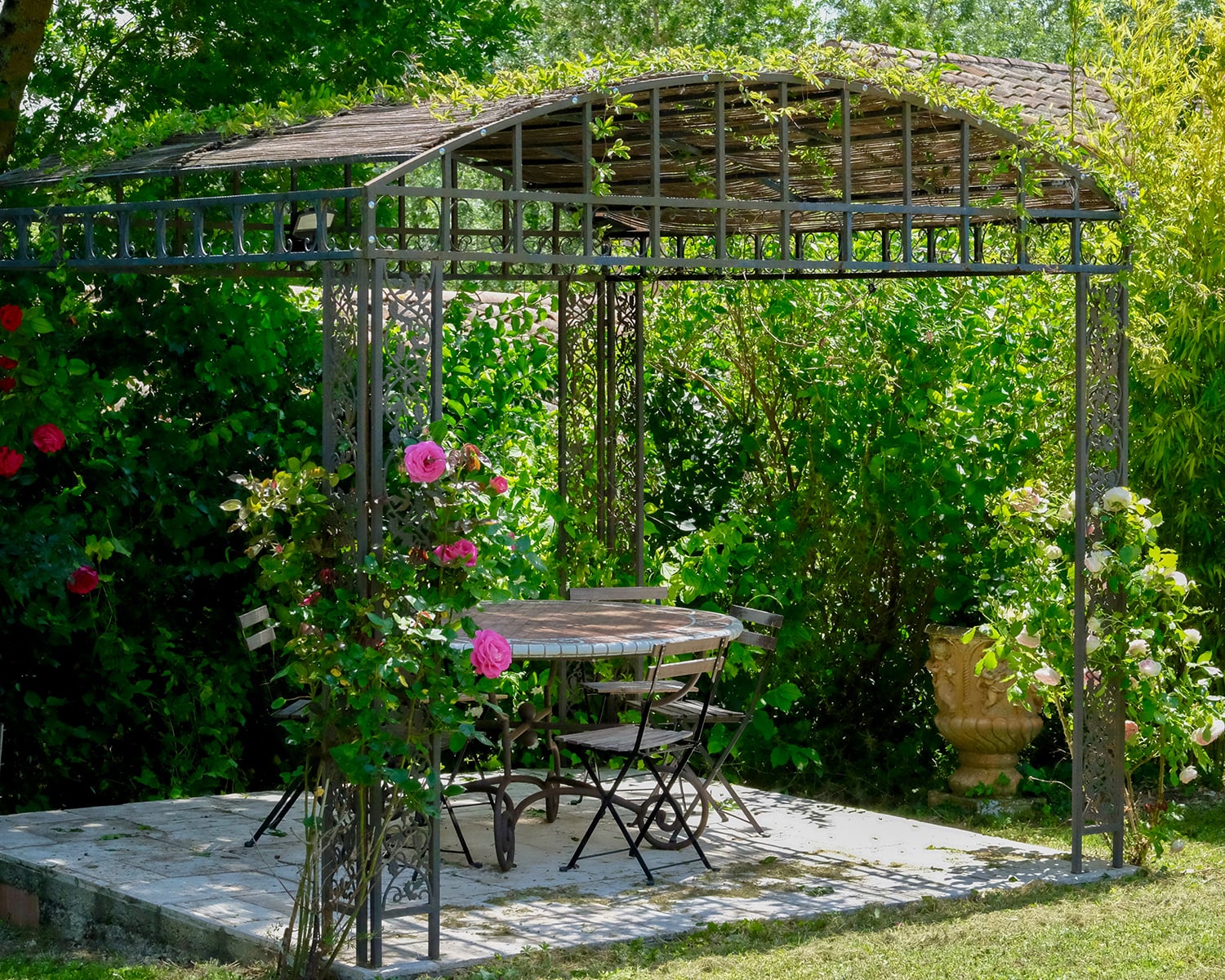 Garden | Holiday home in Saint-Paulet