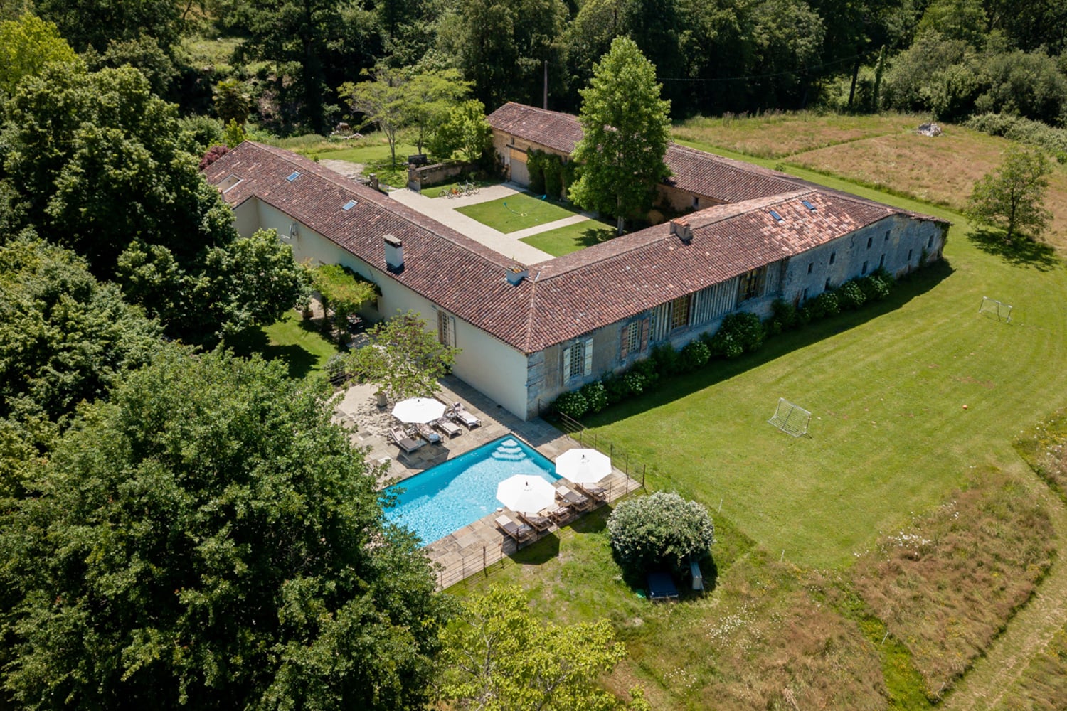 Holiday home in Estang