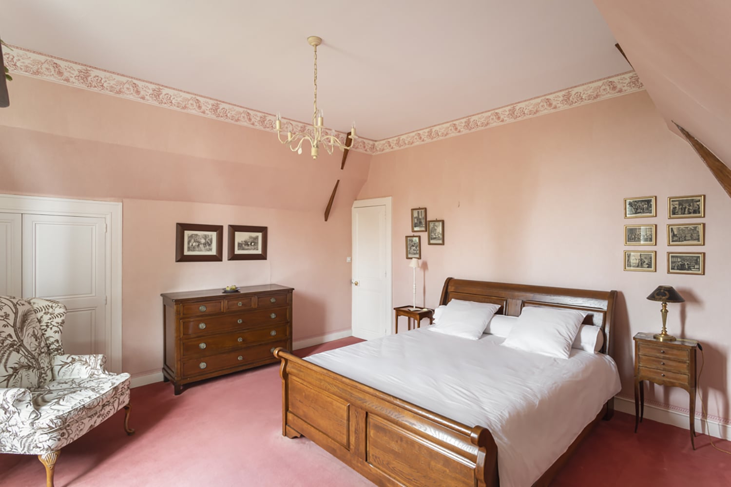 Bedroom | Holiday château in Lombron