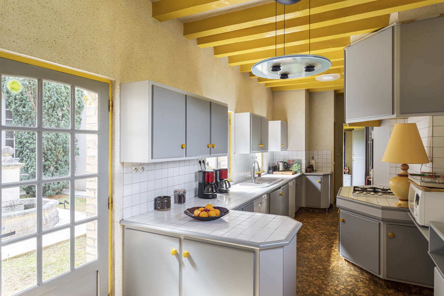 Kitchen | Holiday château in Lombron