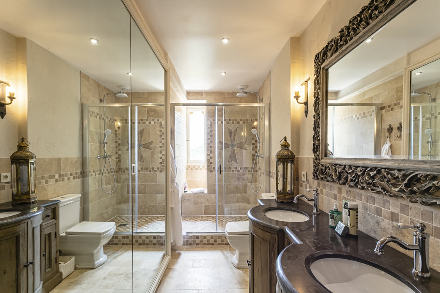 Bathroom | Holiday château in Carlux