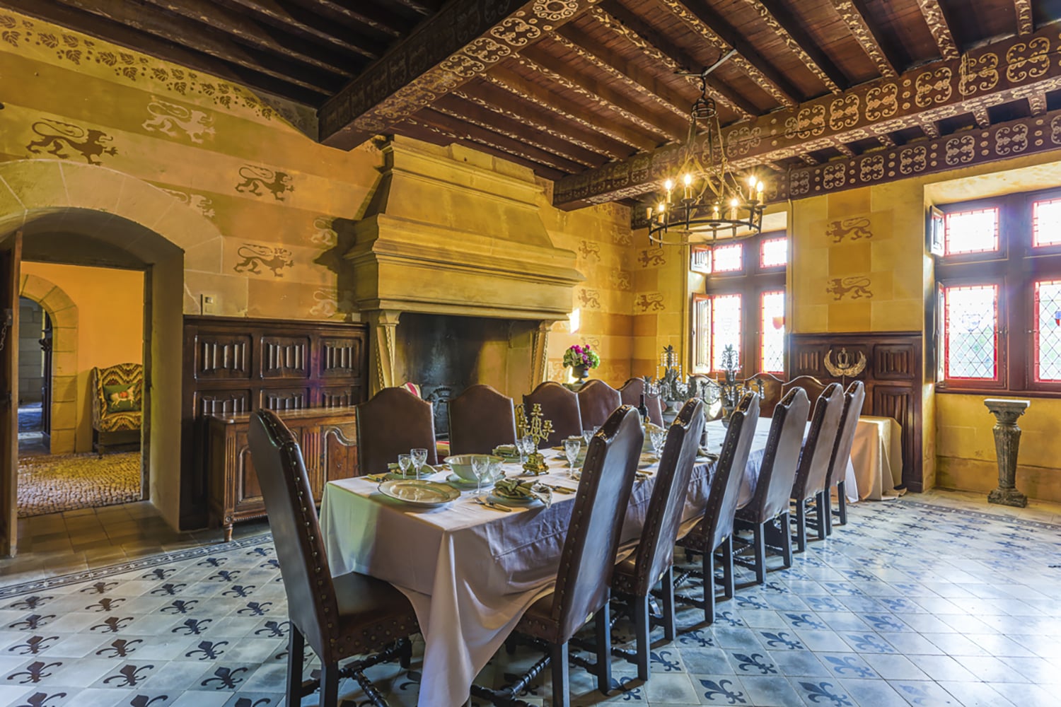 Dining room | Holiday château in Carlux
