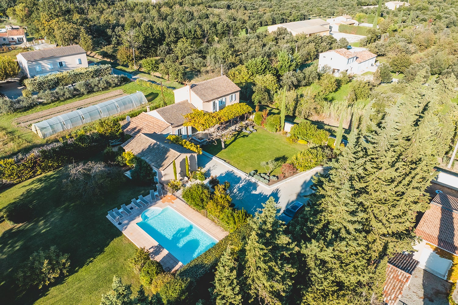 Holiday villa in Saumane-de-Vaucluse with private heated pool