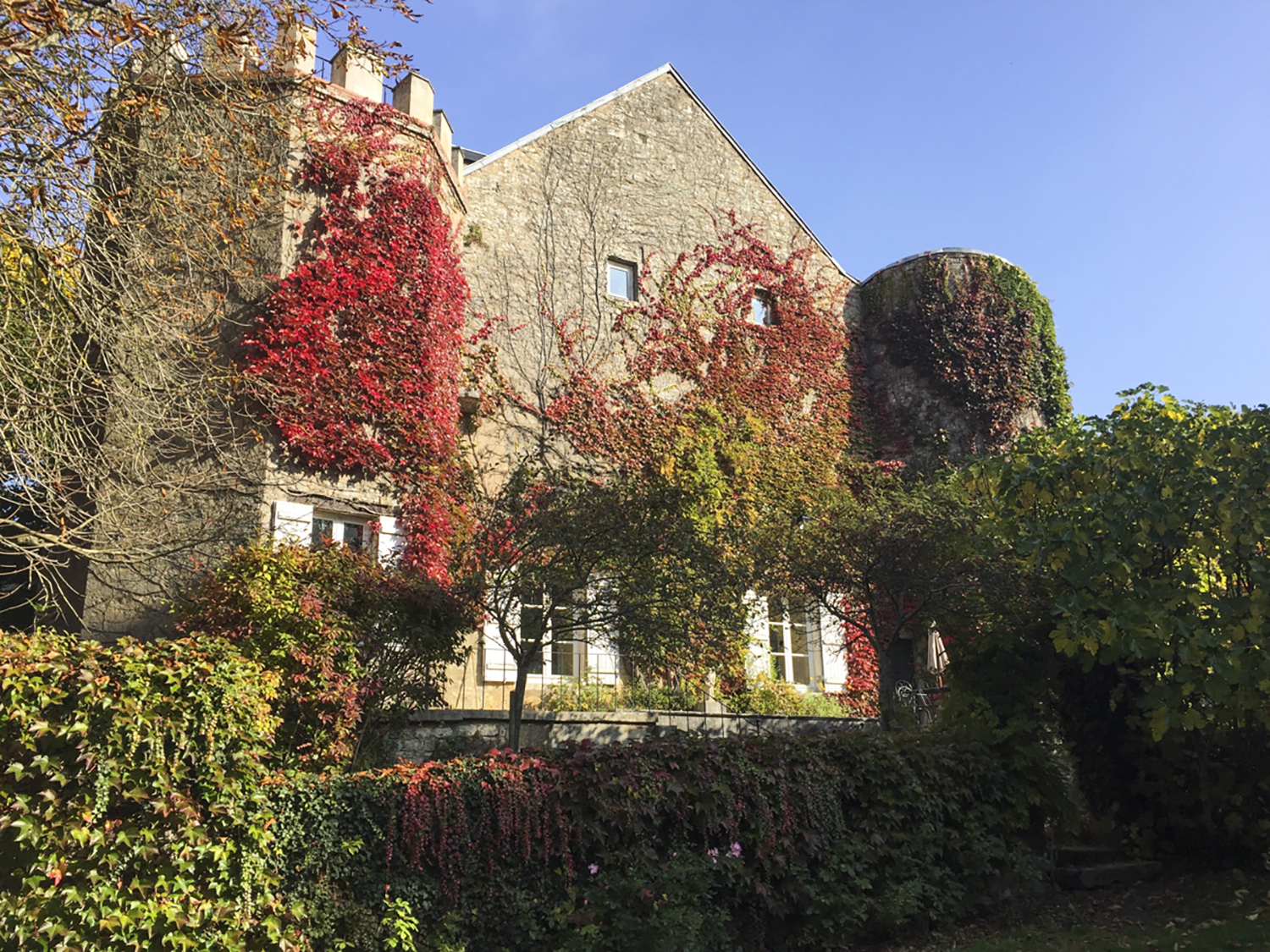 Holiday château in Bourgogne-Franche-Comté