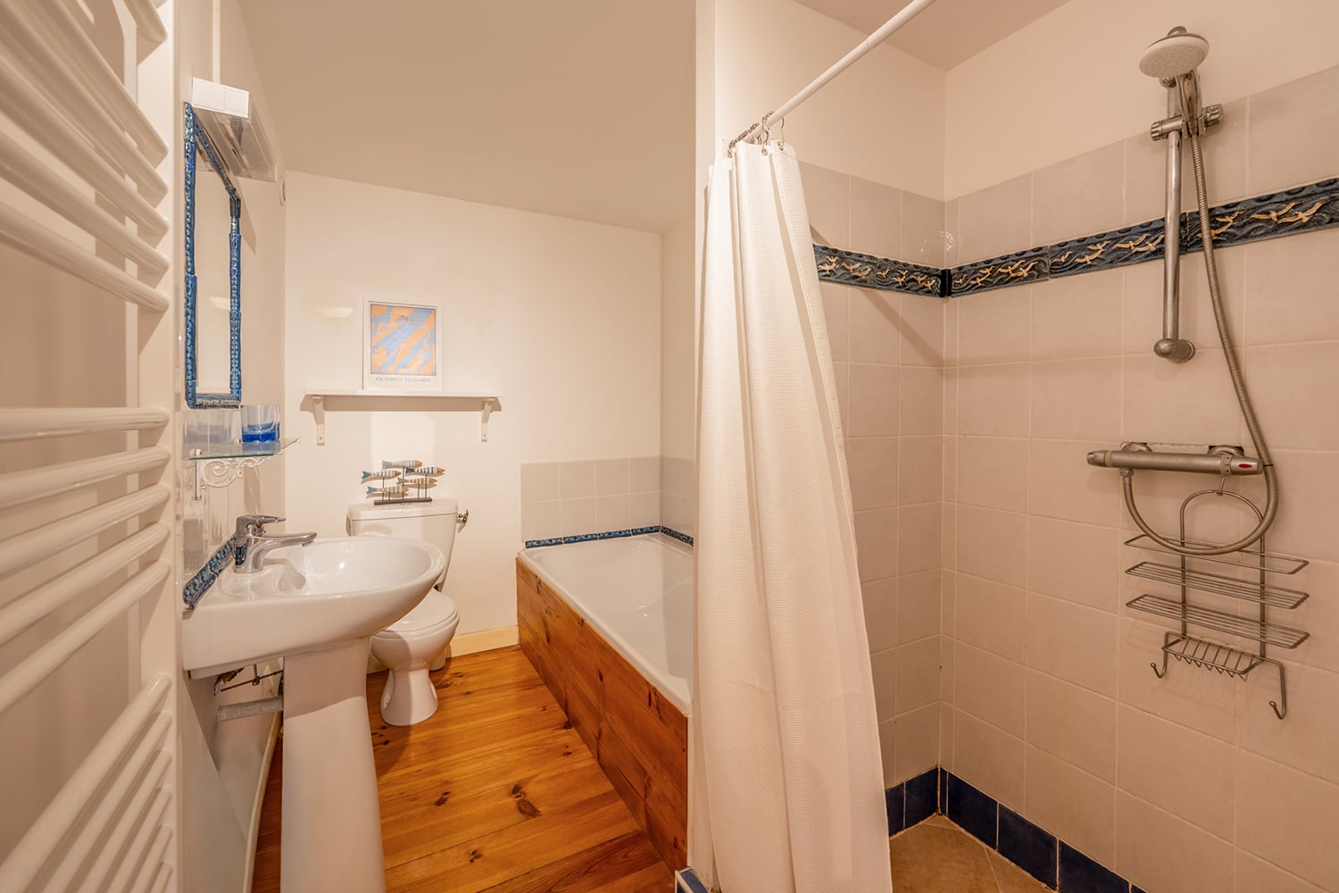 Bathroom | Holiday home in Occitanie