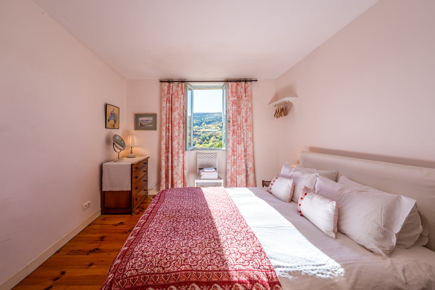Bedroom | Holiday home in Occitanie