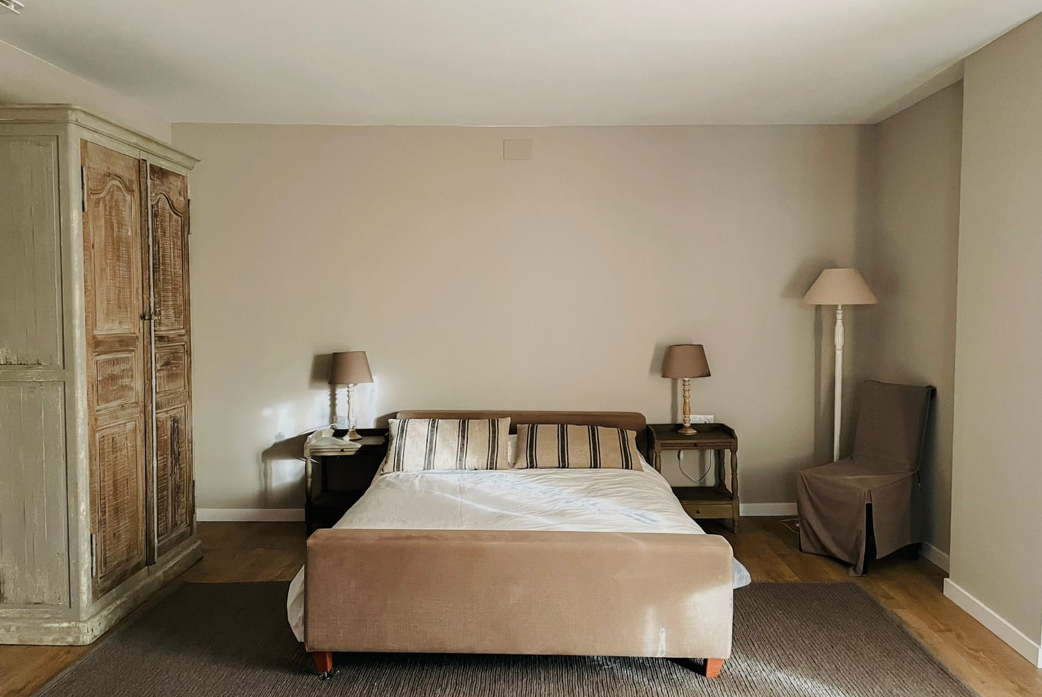 Bedroom | Holiday home in Occitanie