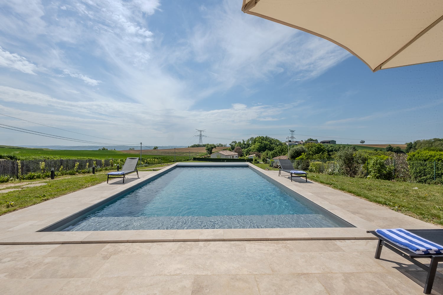 Private pool