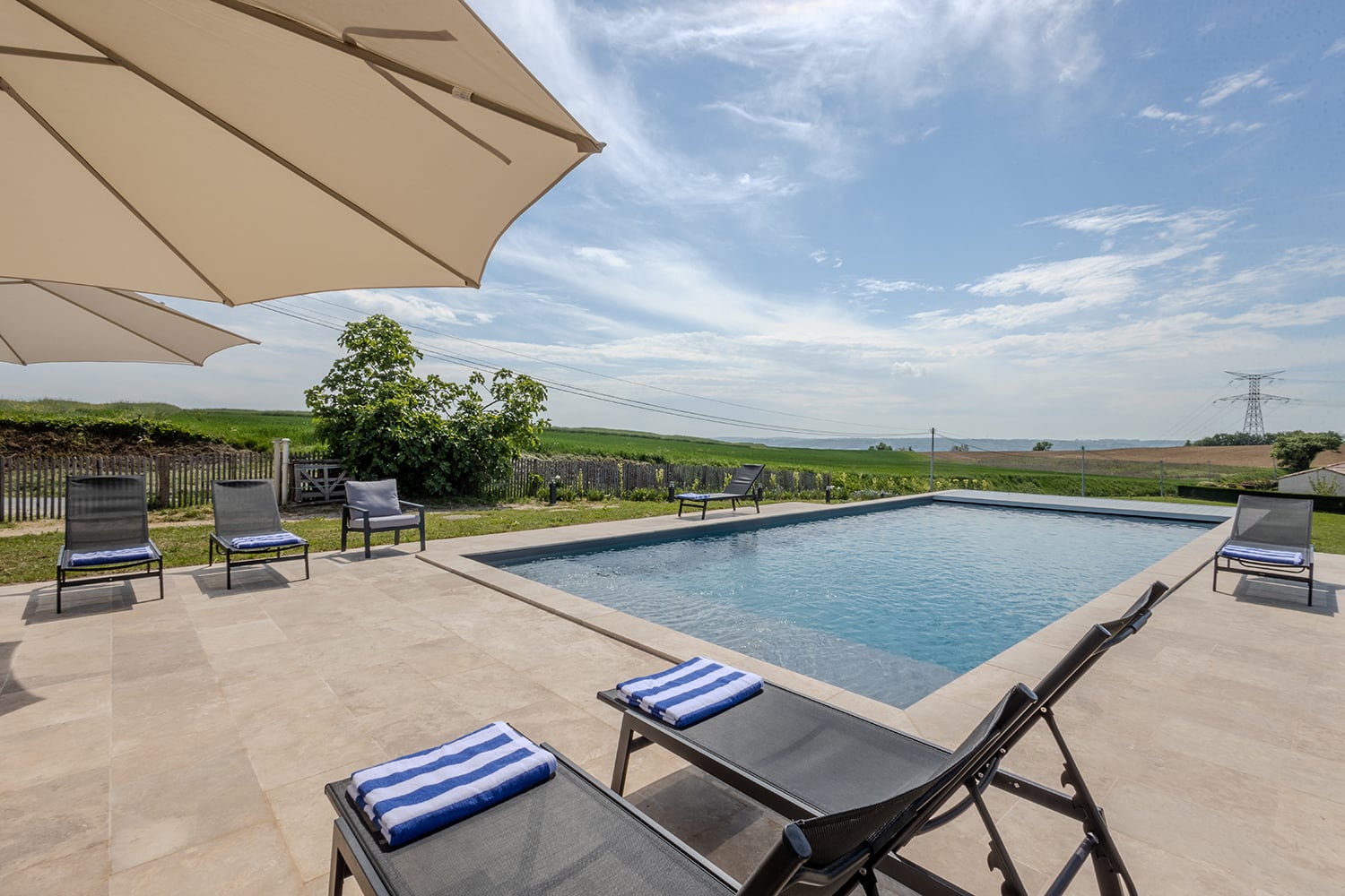 Private pool