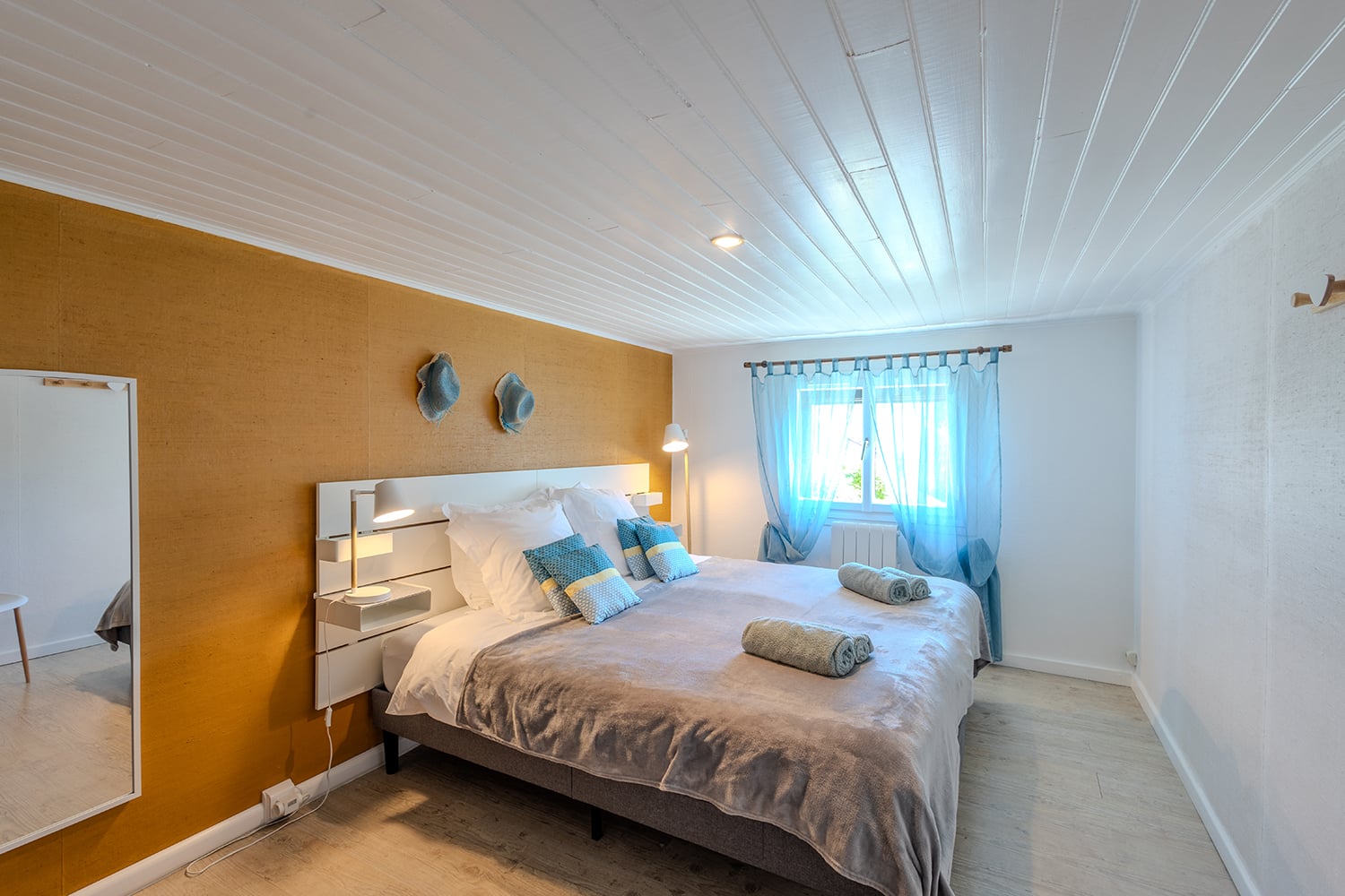 Bedroom | Holiday home in Montesquieu