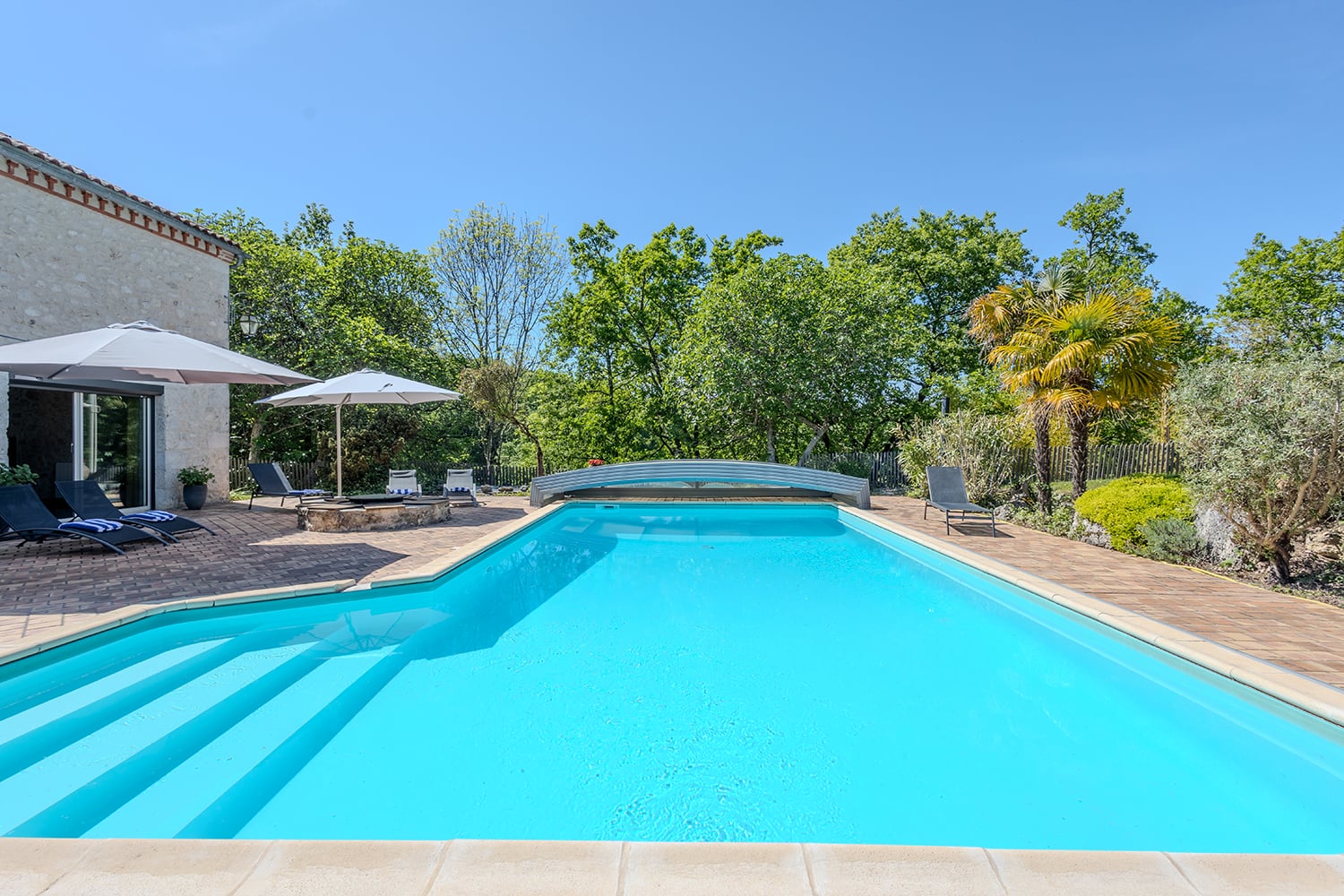 Private pool
