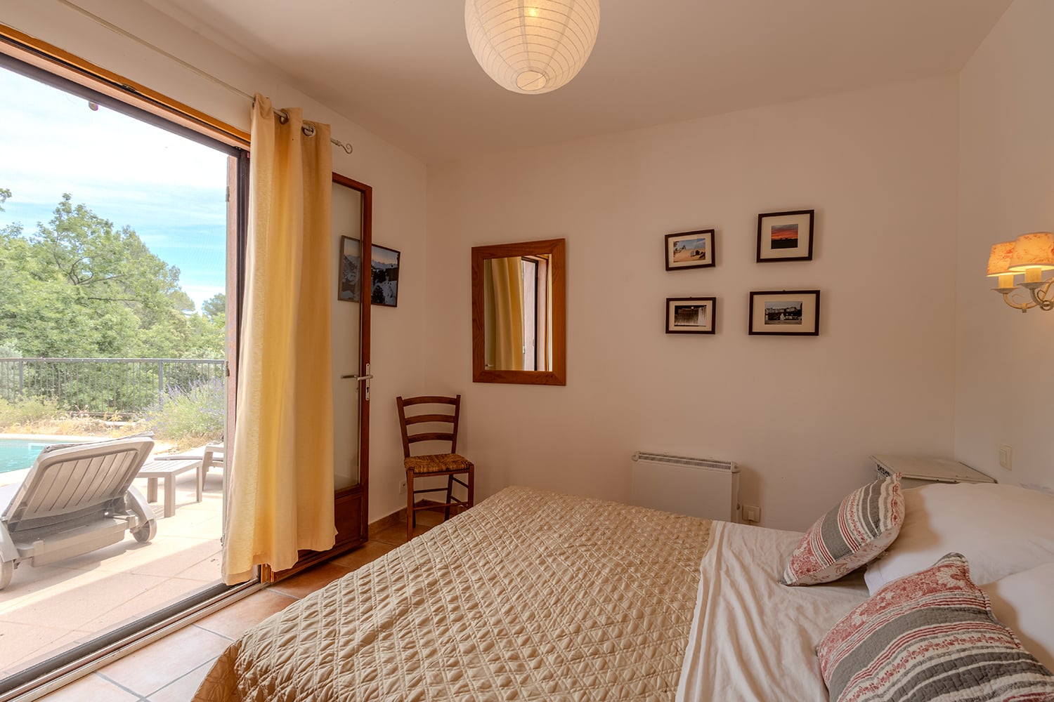 Bedroom | Holiday villa in Claviers Bedroom | Holiday villa in Claviers