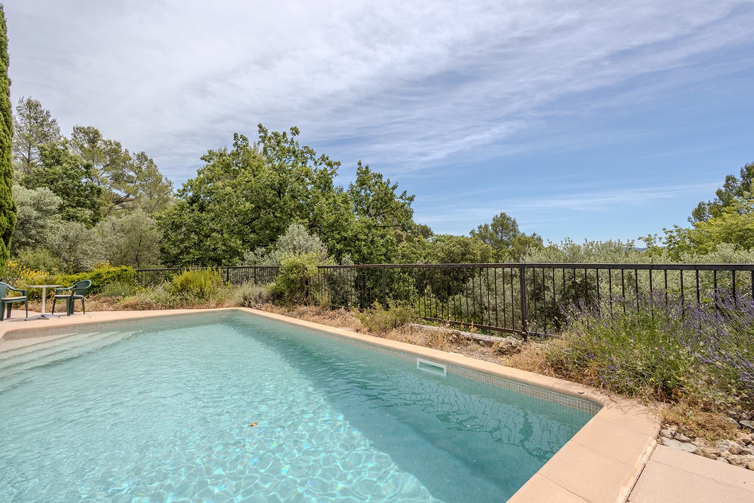 Private pool Private pool