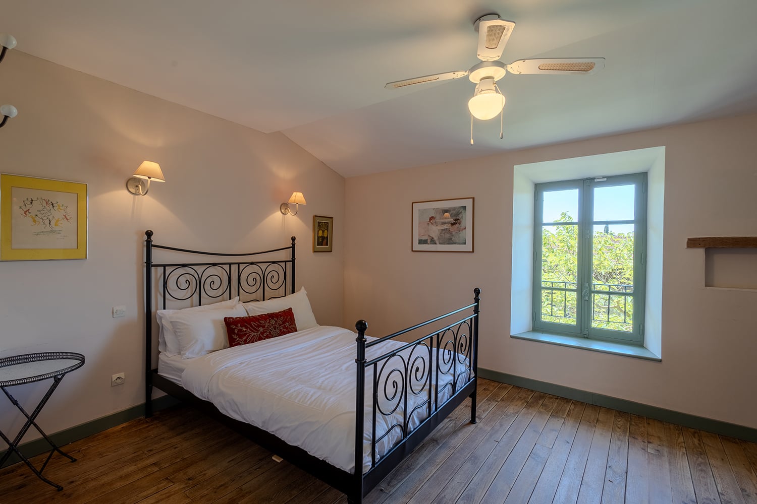 Bedroom | Holiday home in Laure-Minervois Bedroom | Holiday home in Laure-Minervois