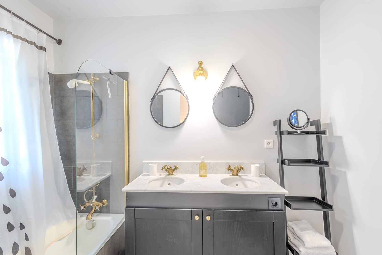 Bathroom | Holiday villa in Biot Bathroom | Holiday villa in Biot