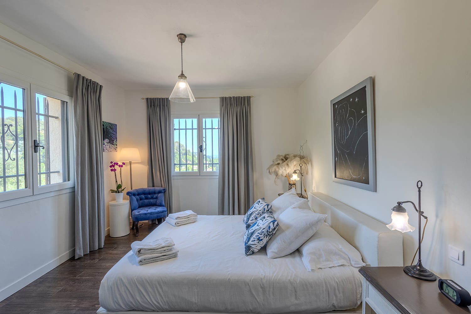 Bedroom | Holiday villa in Biot Bedroom | Holiday villa in Biot