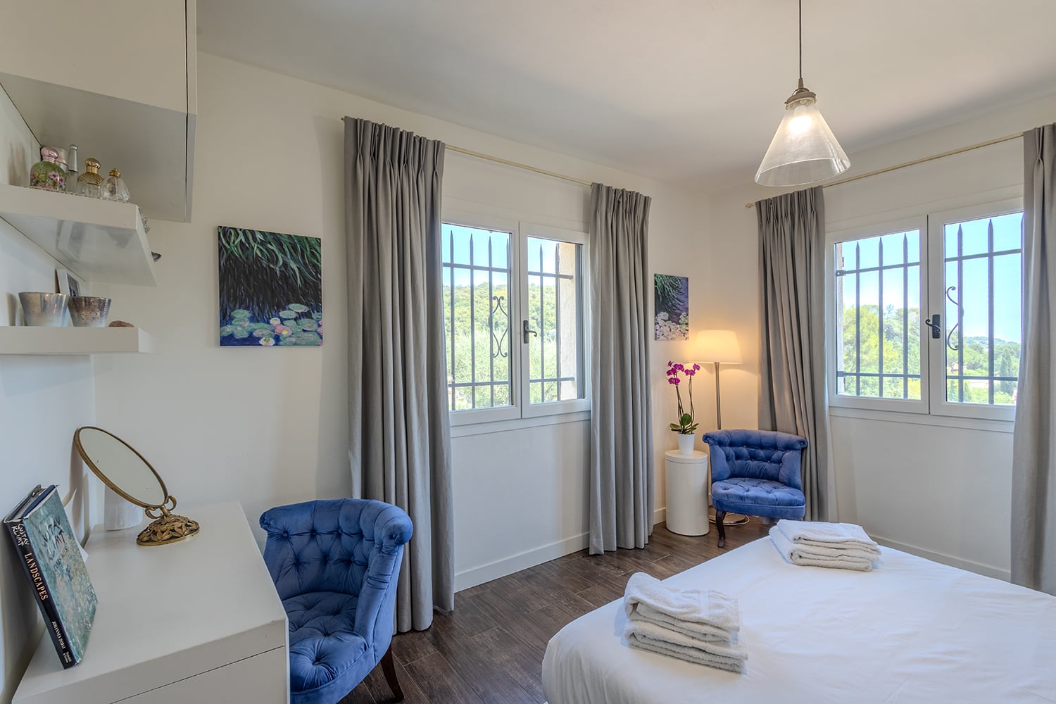 Bedroom | Holiday villa in Biot Bedroom | Holiday villa in Biot