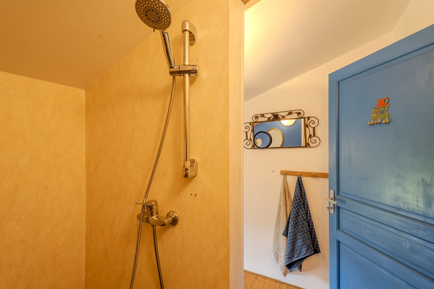 Bathroom | Holiday home in Plaisance