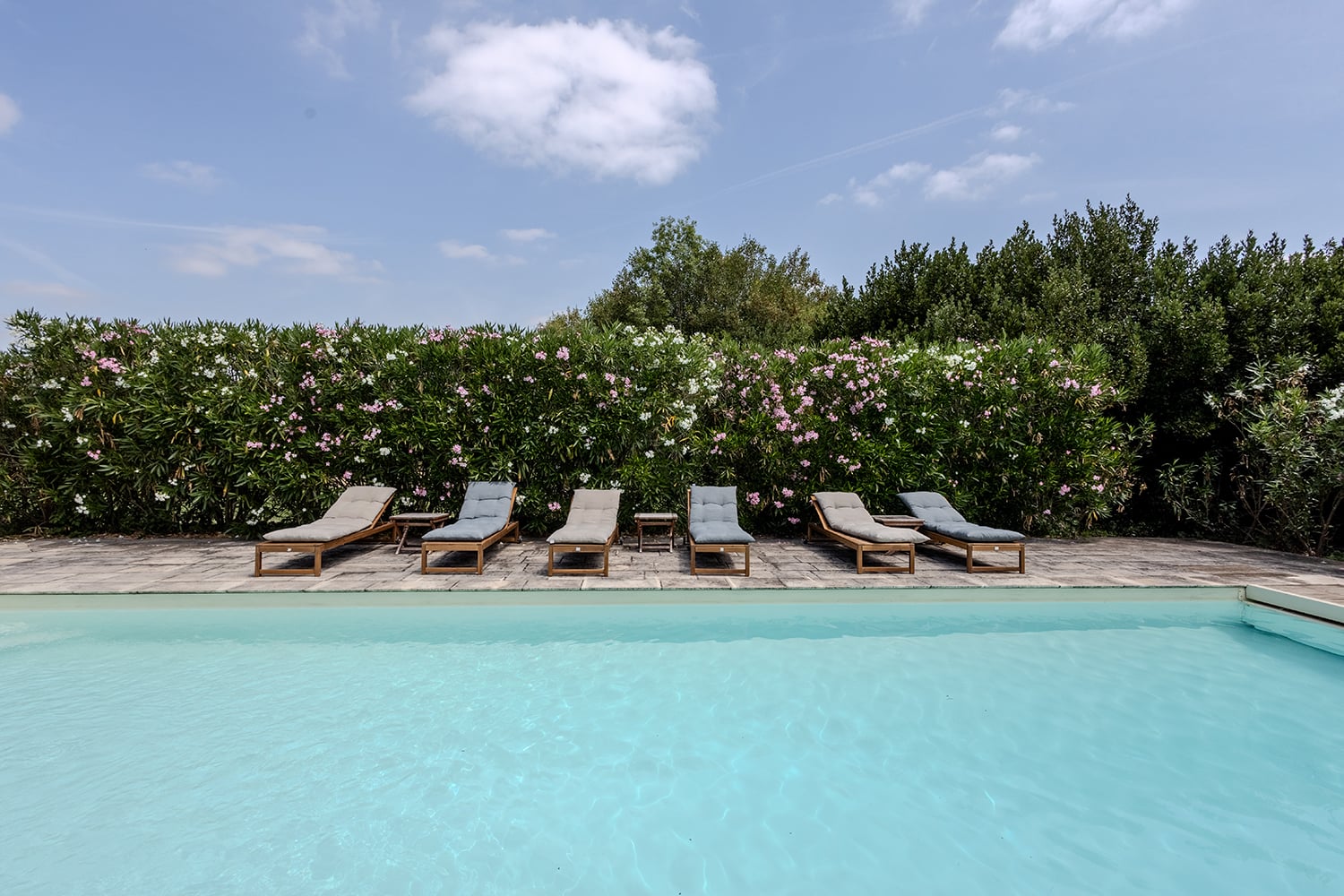 Private pool