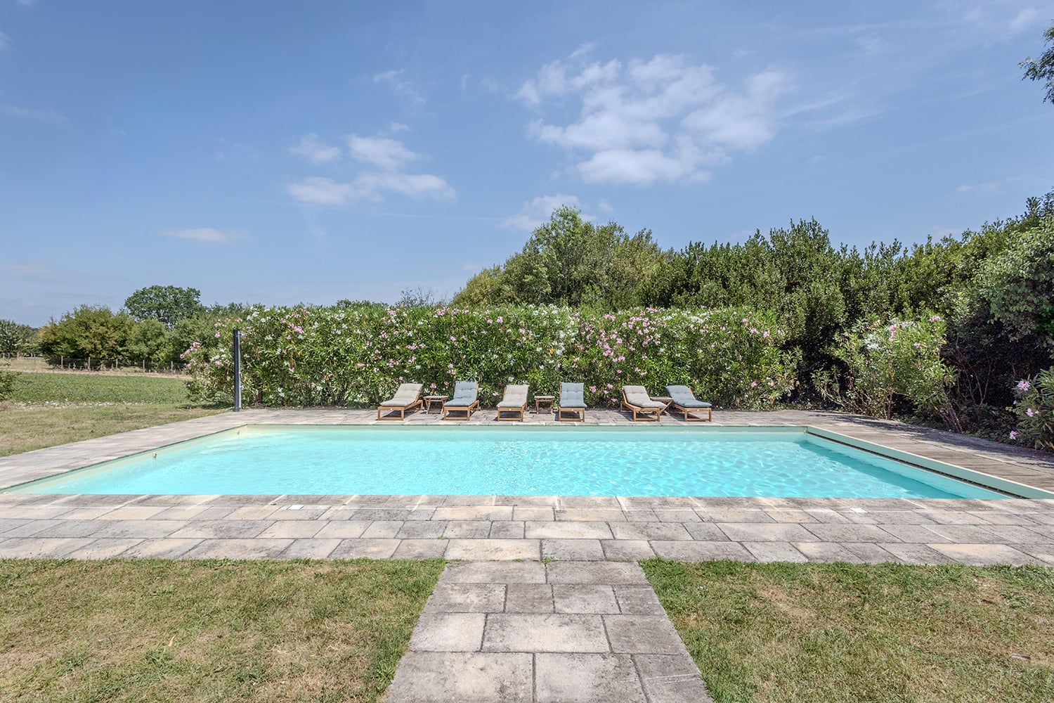 Private pool