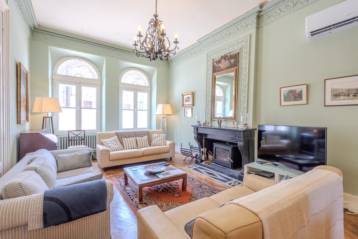Sitting room | Holiday home in Lauzun Sitting room | Holiday home in Lauzun