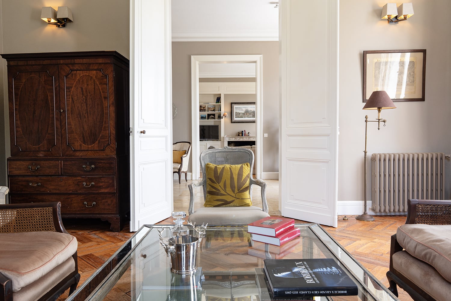 Sitting room | Vacation château in Gironde Sitting room | Vacation château in Gironde