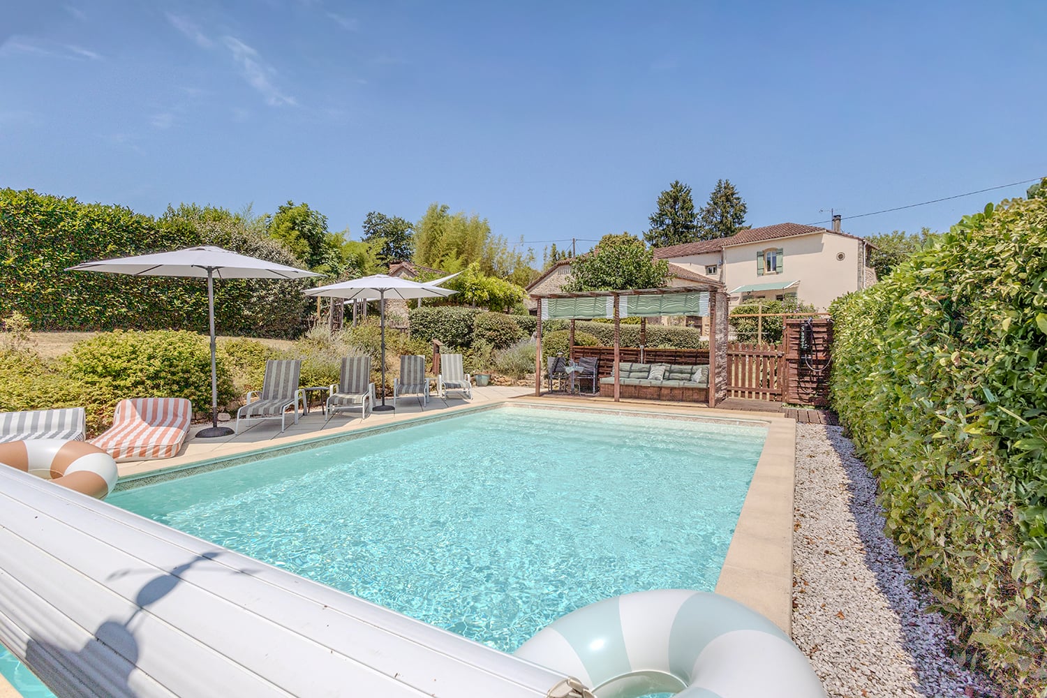 Maison de vacances à Soturac avec piscine privée chauffée Maison de vacances à Soturac avec piscine privée chauffée