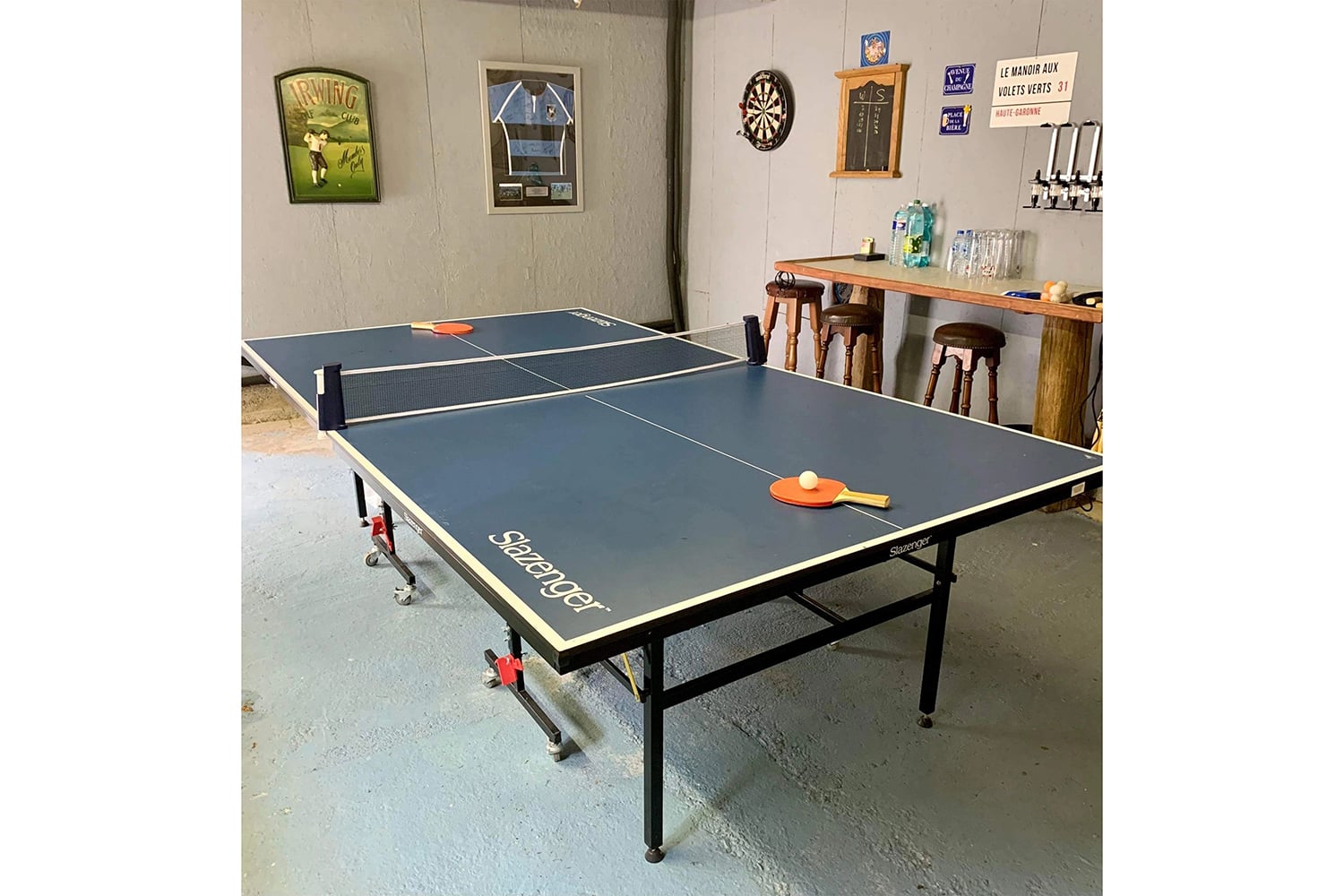 Table tennis