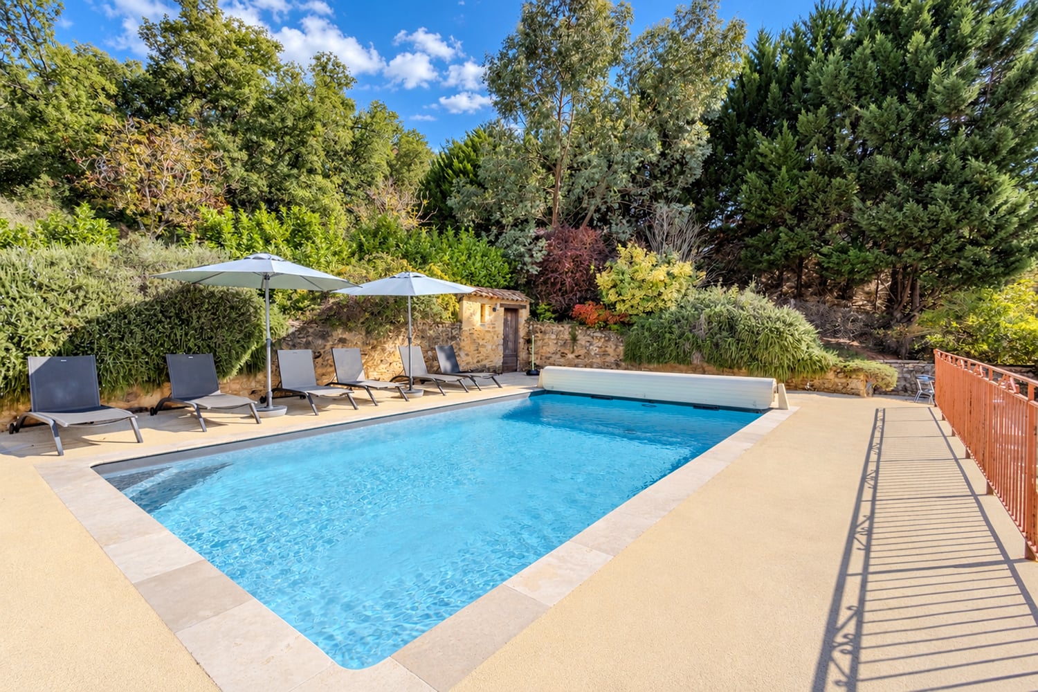 Private heated pool Private heated pool