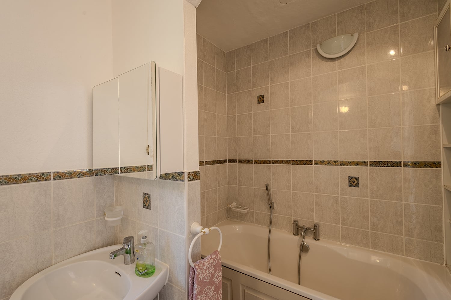 Bathroom | Holiday villa in Callas Bathroom | Holiday villa in Callas