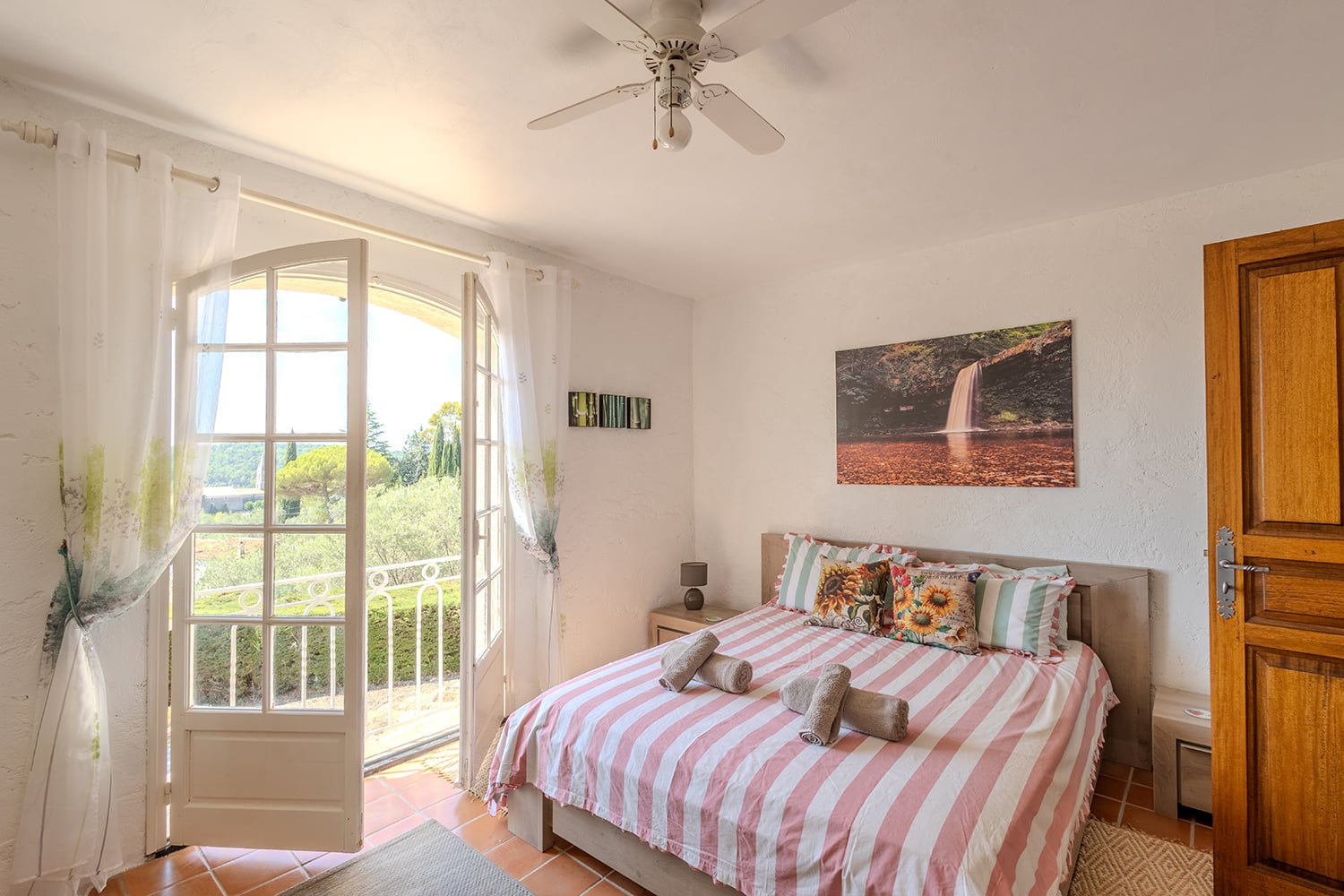 Bedroom | Holiday villa in Callas Bedroom | Holiday villa in Callas