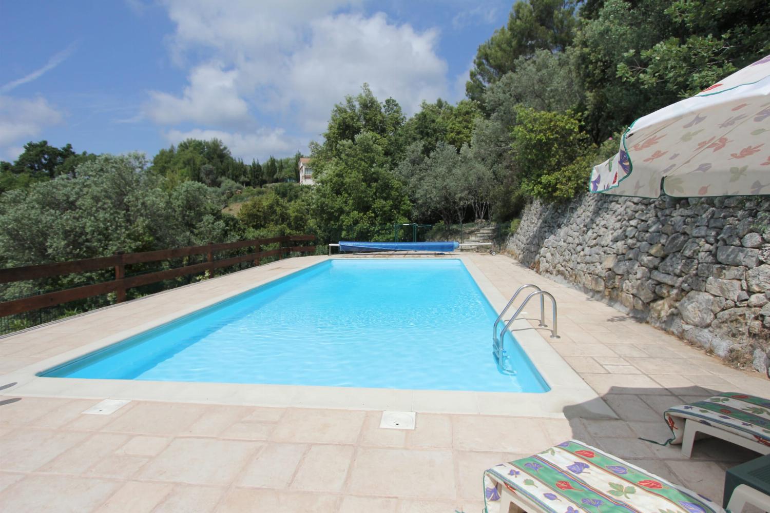 Private pool