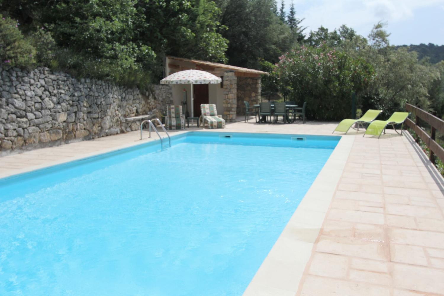 Private pool