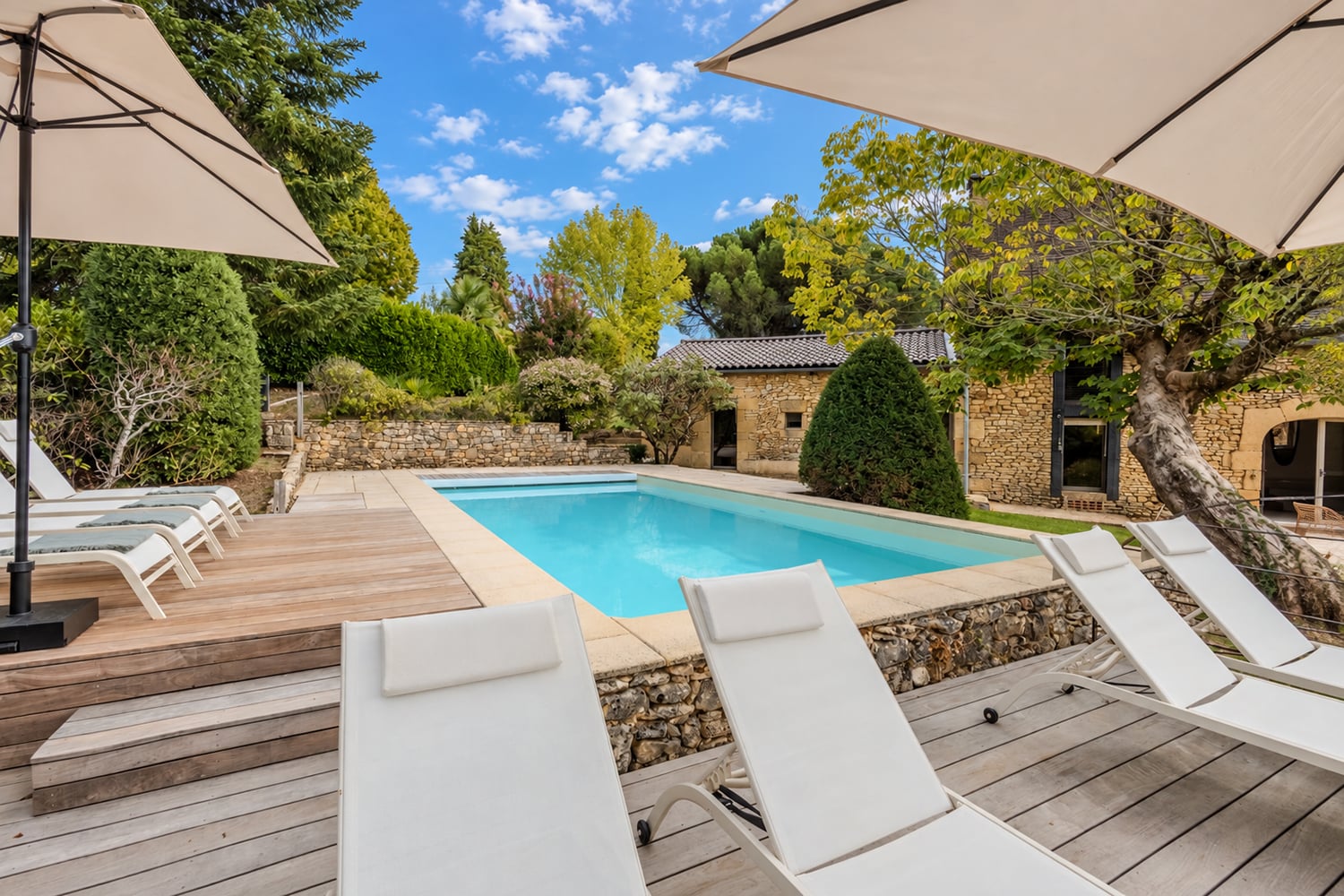 Private pool Private pool