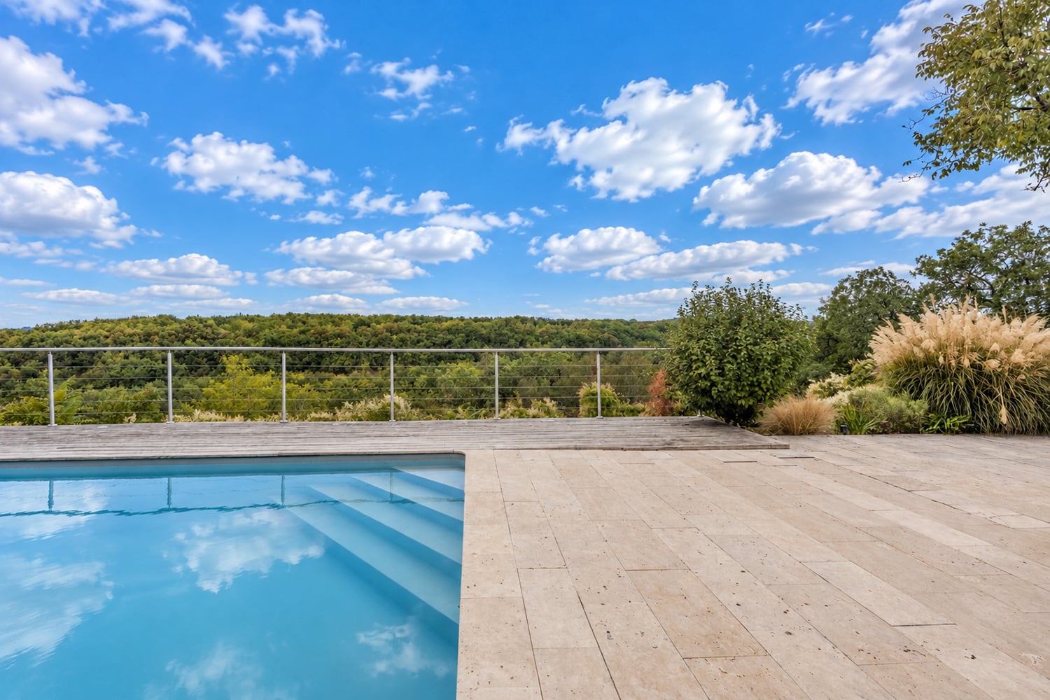 Private pool Private pool