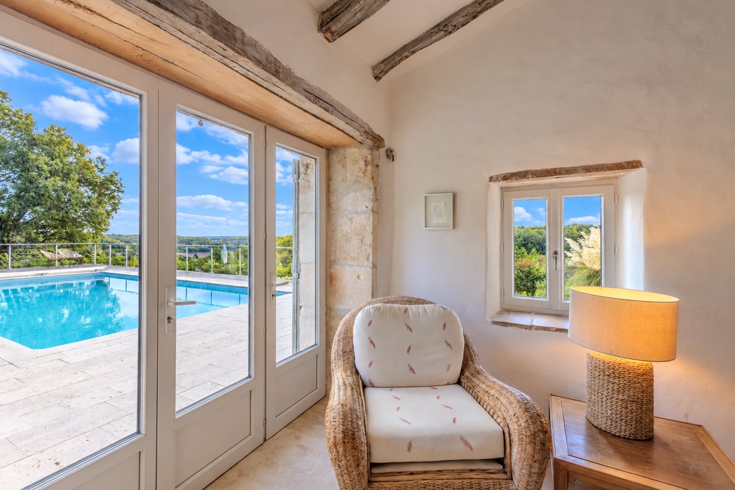 Sitting room | Holiday homes in Montcuq-en-Quercy-Blanc Sitting room | Holiday homes in Montcuq-en-Quercy-Blanc