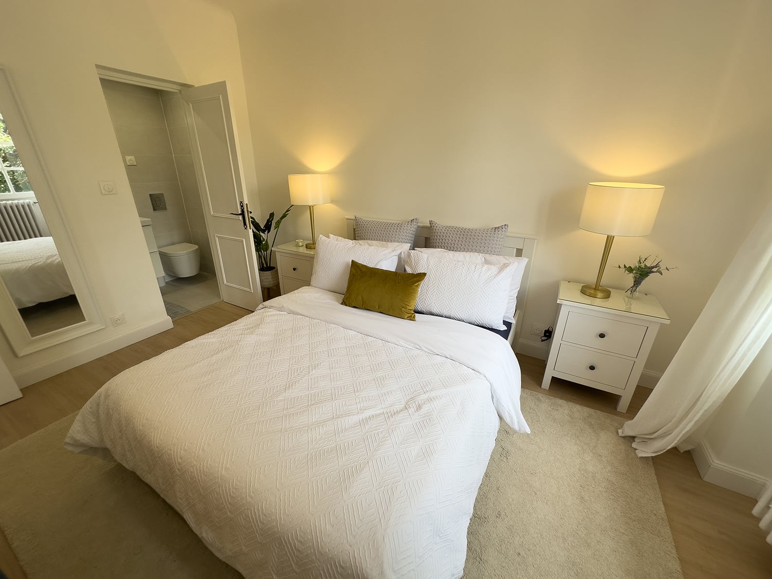 Bedroom | Holiday home in Nouvelle-Aquitaine Bedroom | Holiday home in Nouvelle-Aquitaine
