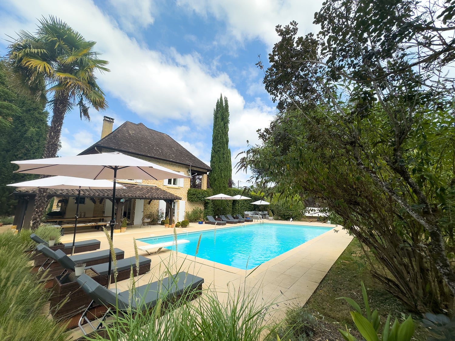 Private pool Private pool