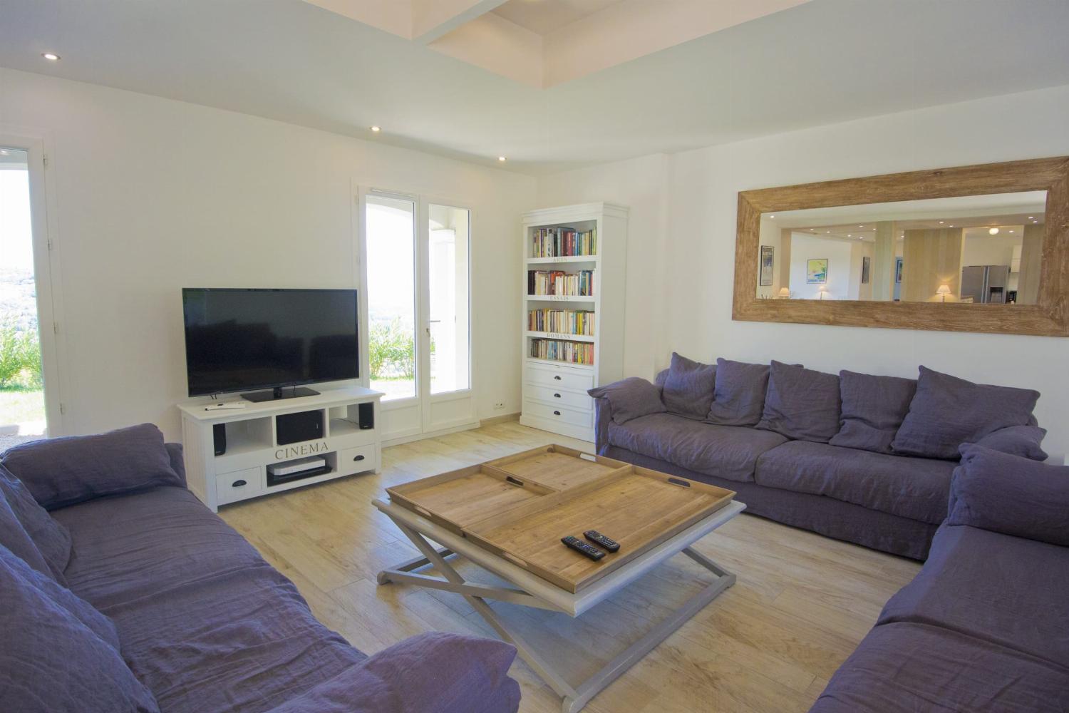 Living room | Holiday villa in Provence