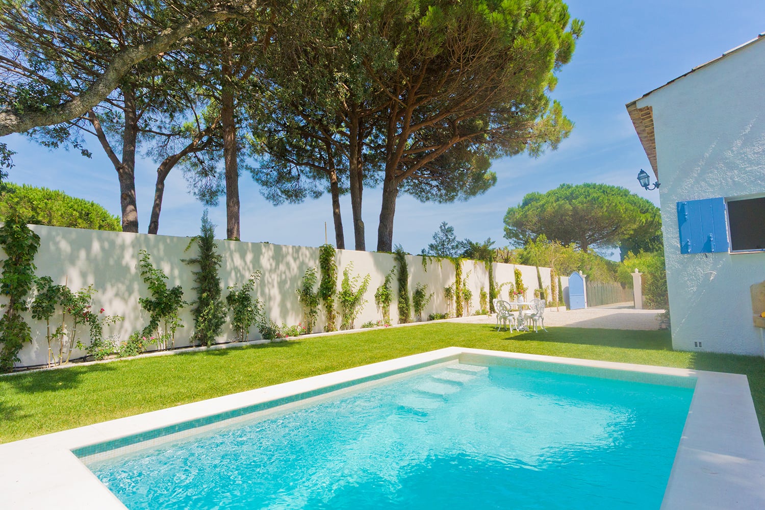 Private pool