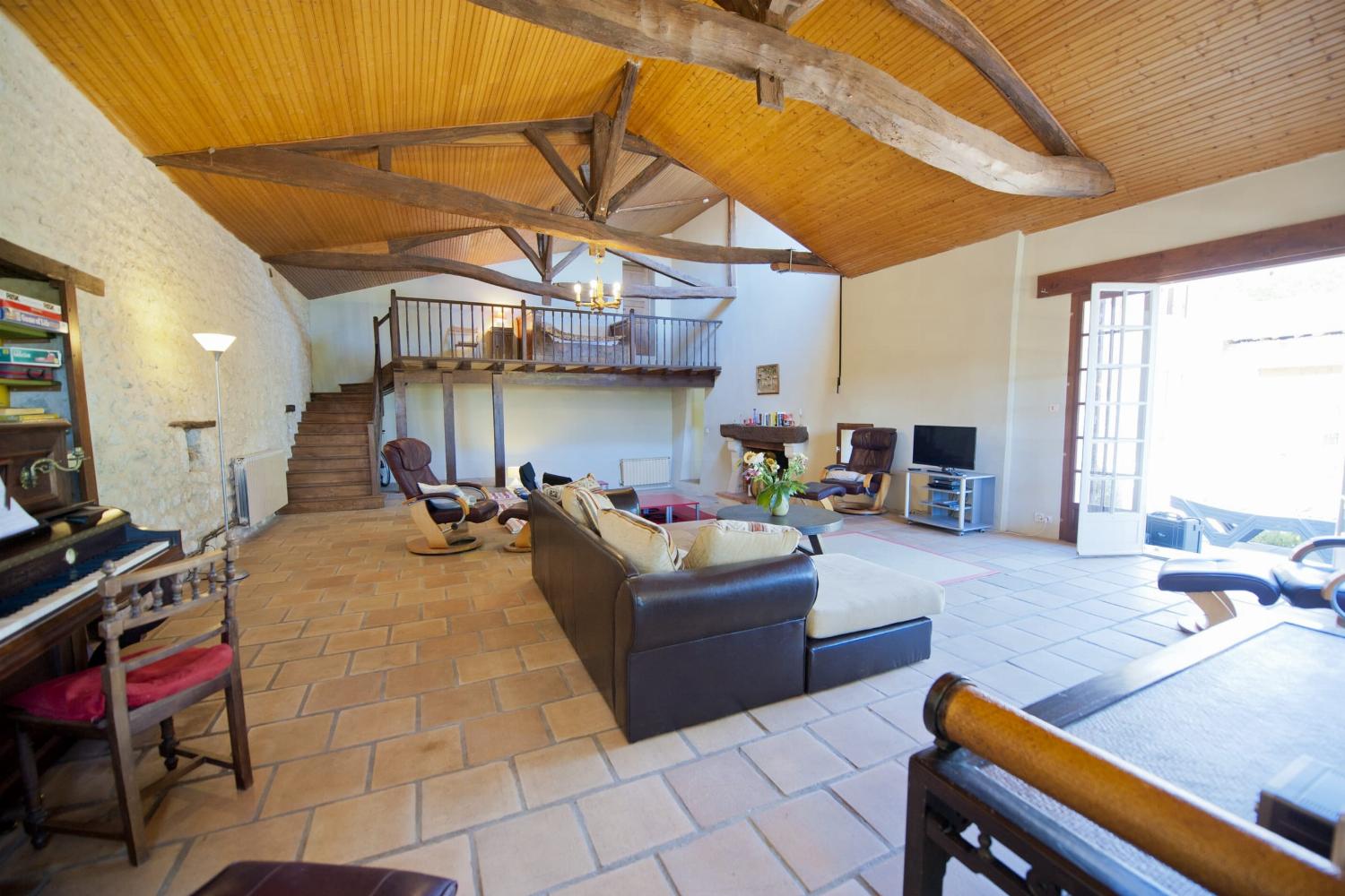 Living room | Self-catering home in Charente