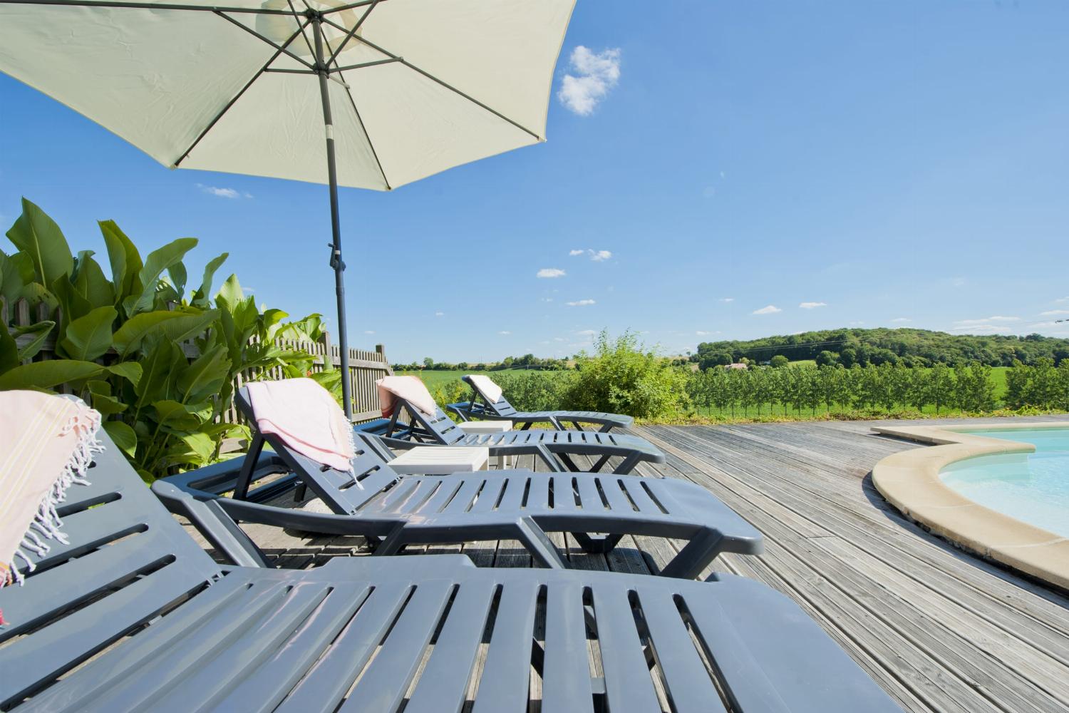 Private pool and terrace