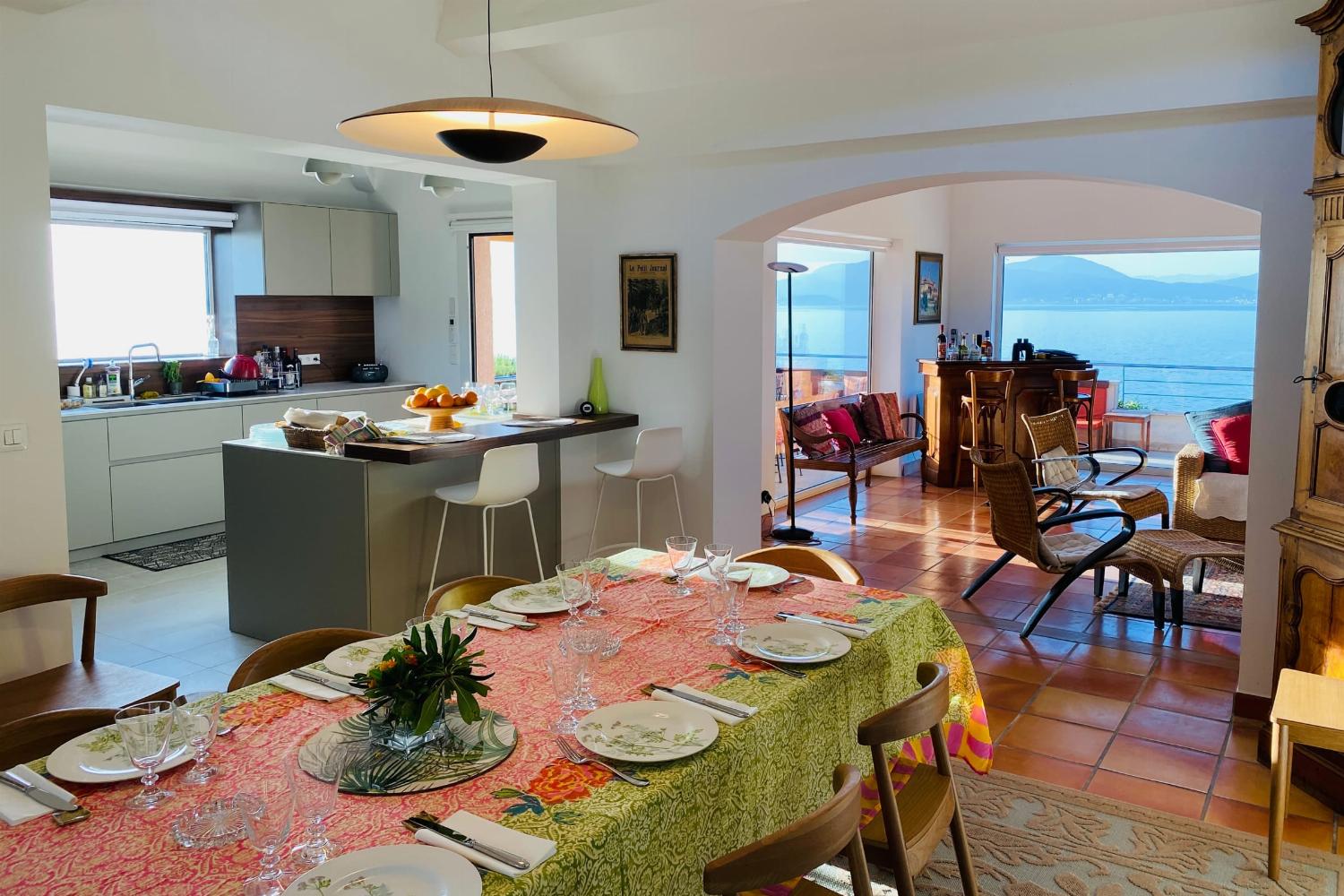 Dining room | Holiday villa in Corsica