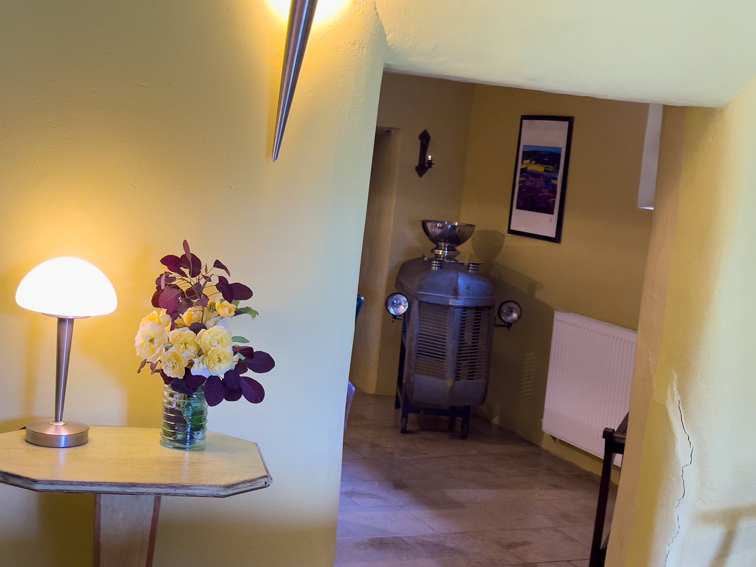 Hallway | Holiday accommodation in Nyons