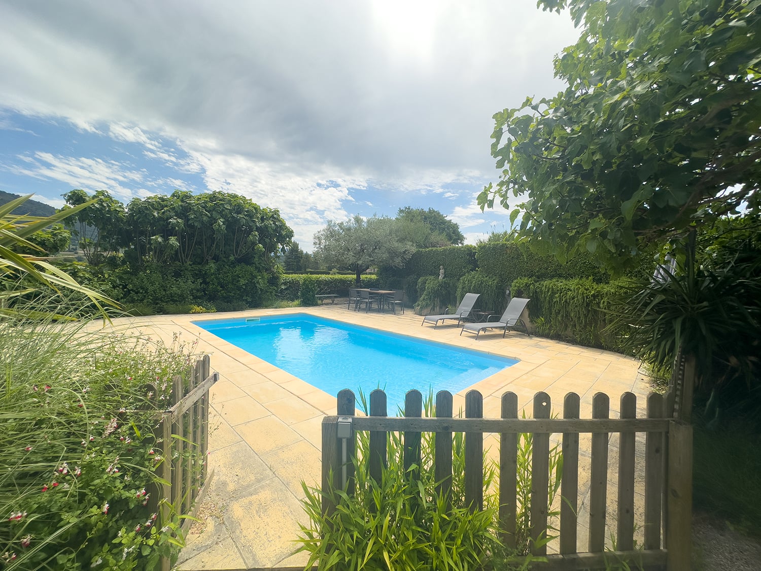 Private pool