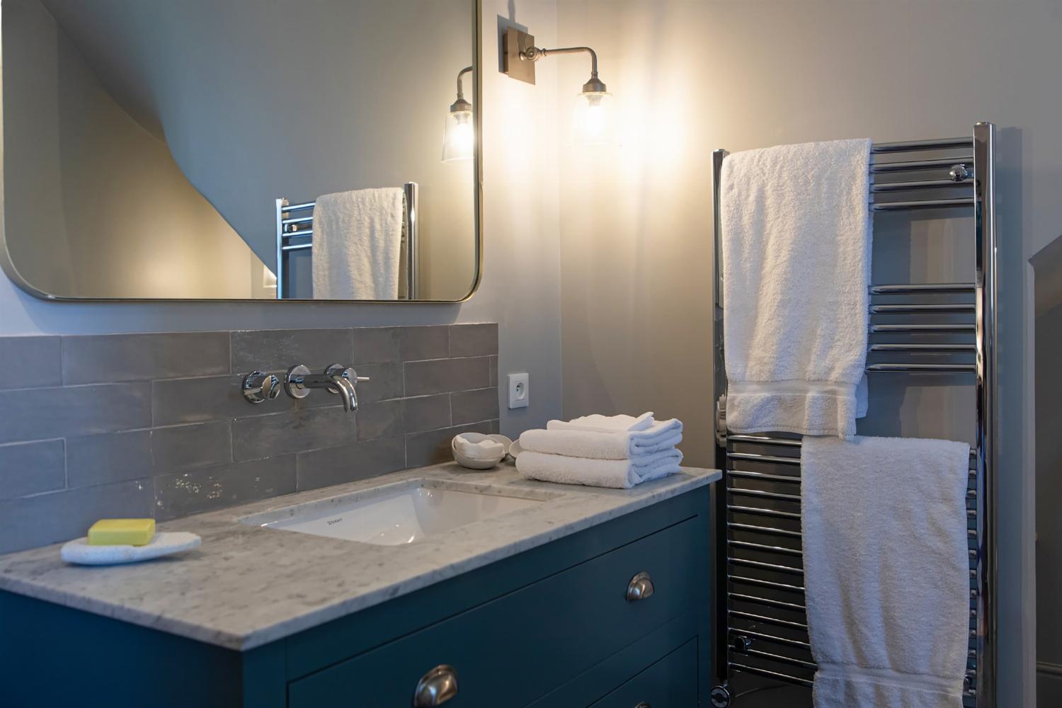 Bathroom | Holiday home in Provence