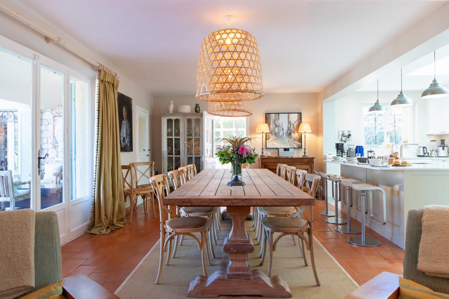 Dining room | Holiday home in Provence